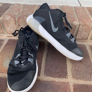 Nike Greek Freak sneakers